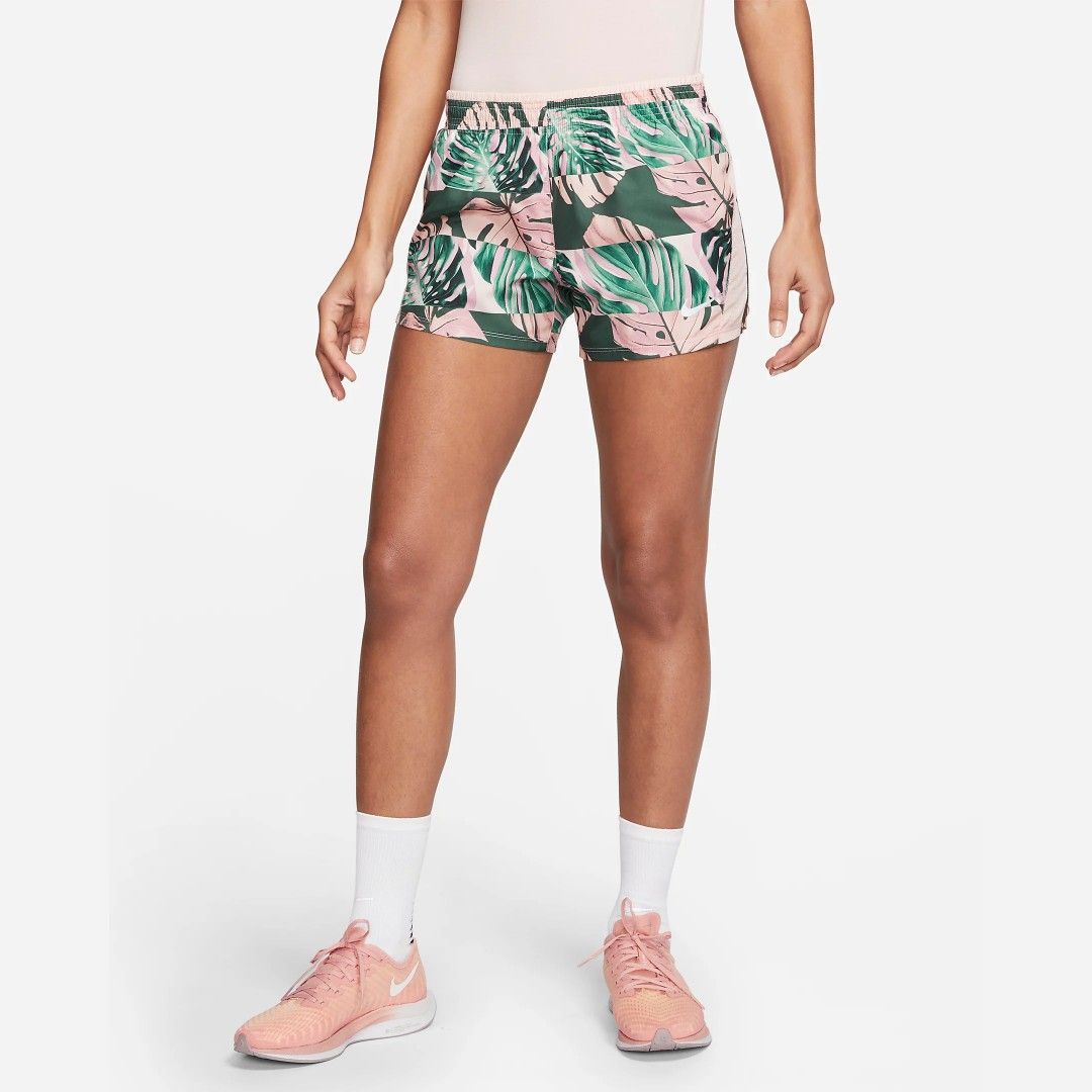 Nike Легкие женские шорты Nike W NK 10K SHORT RUNWAY PR