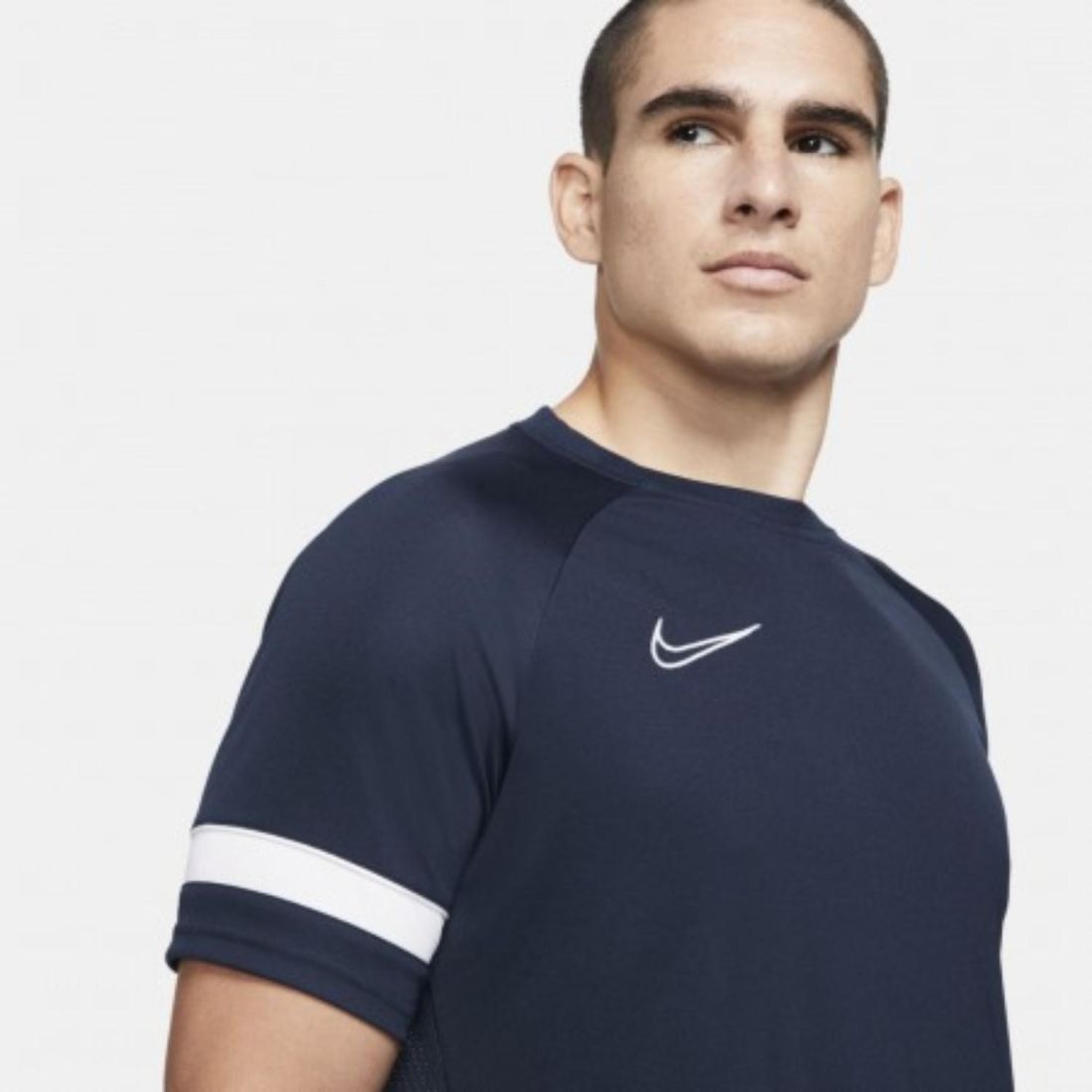 Nike Спортивная мужская футболка Nike Dri-FIT Academy