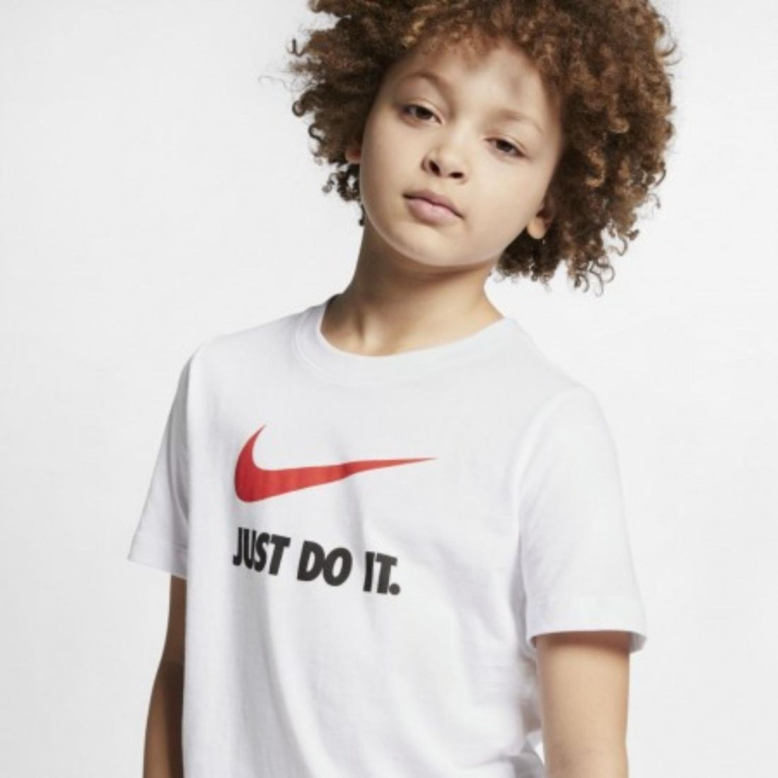 Nike Подростковая женская футболка Nike Sportswear