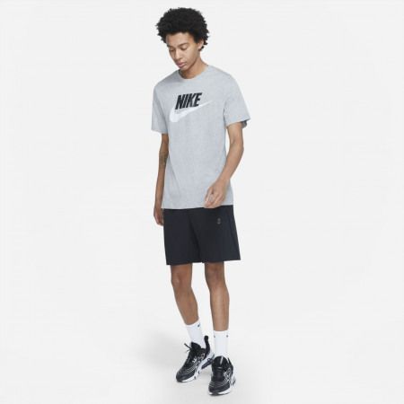 Nike Стильная мужская футболка Nike Sportswear