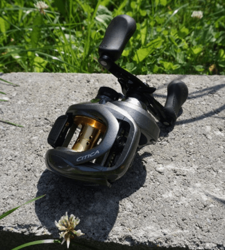 Shimano Катушка низкопрофильная Shimano Citica 201I