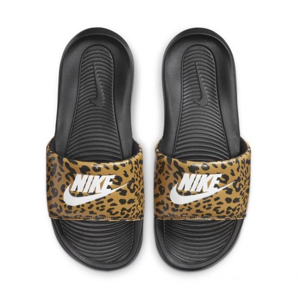 Nike Современные женские шлепанцы Nike Victori Print (Name Not Legal)