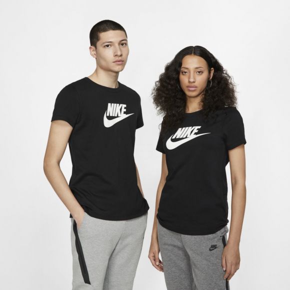 Nike Футболка спортивная Nike Sportswear Essential