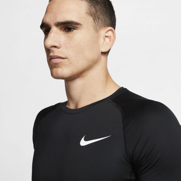 Nike Комфортная мужская футболка Nike Pro