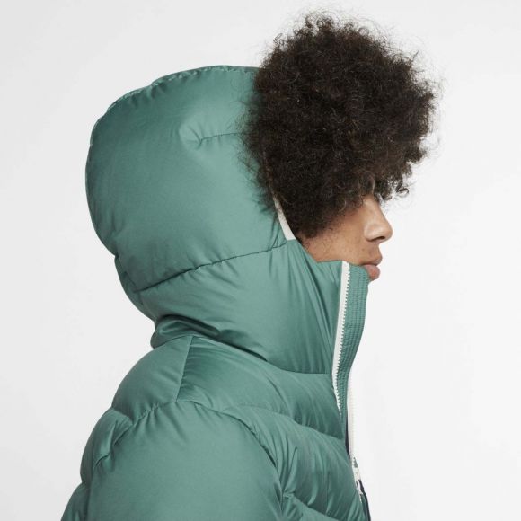 Nike Мужская куртка Nike Sportswear Windrunner