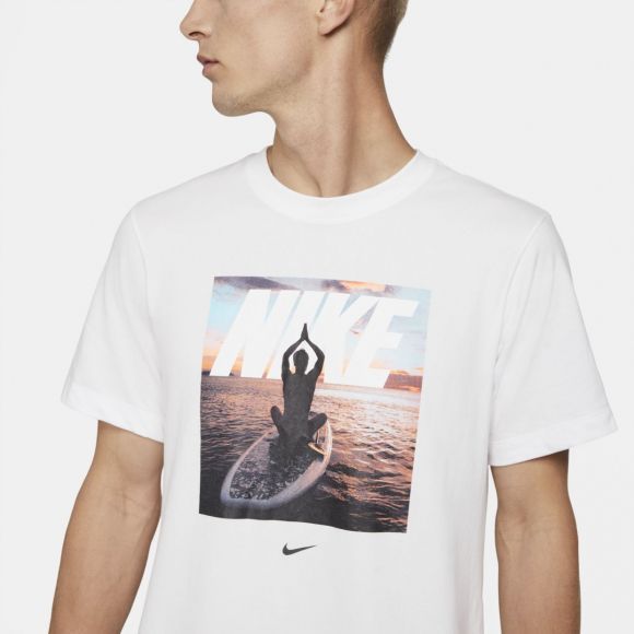 Nike Спортивная мужская футболка Nike M NK DFC TEE OC PHTO