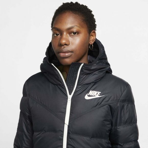 Nike Женская куртка Nike Sportswear Windrunner